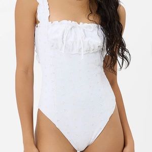 Frankie’s Bikini Fawn Eyelet One Piece Swimsuit (White/Small)